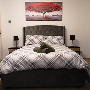 Mossbank House Luton Airport Luton (Bedfordshire)